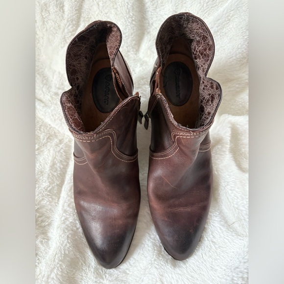 Ariat Astor Women’s Brown Leather Ankle Boots Size: 10B - Picture 3 of 9